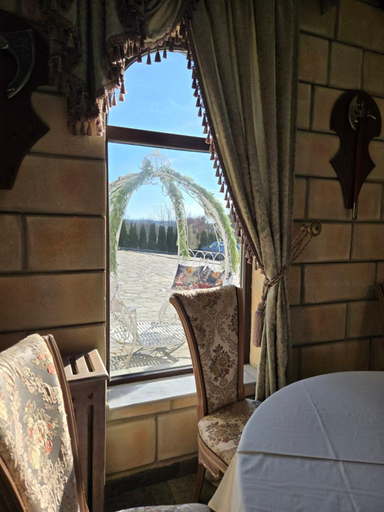 Bedroom 3, Royal Spa Valentina Castle, Garmen
