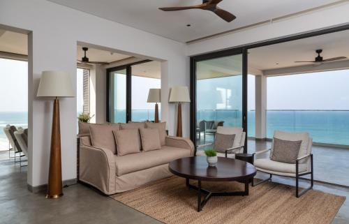 2, Crystal Sands Hikkaduwa, Hikkaduwa