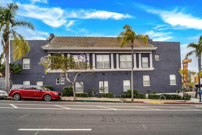 Exterior & Views 1, Occidental, San Diego