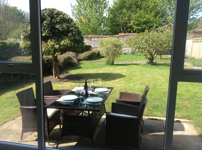 Others 5, Lovely 3-bed House, Burnham Market, North Norfolk, Cambridgeshire