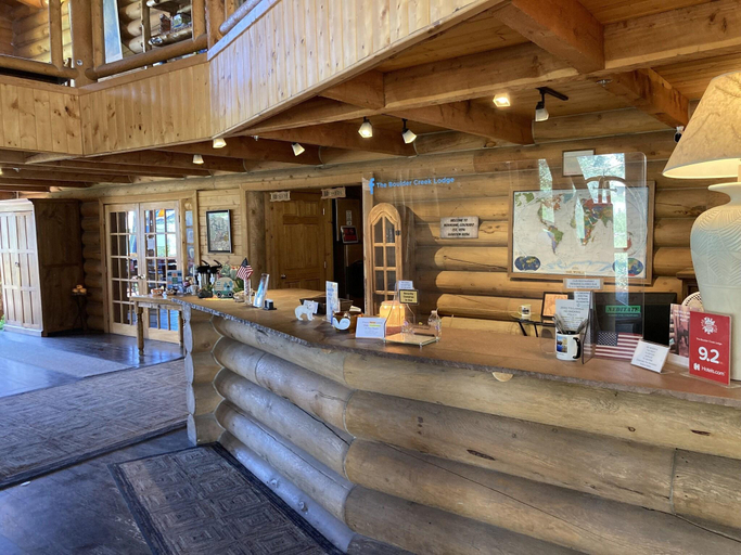 Others 3, The Boulder Creek Lodge, Boulder