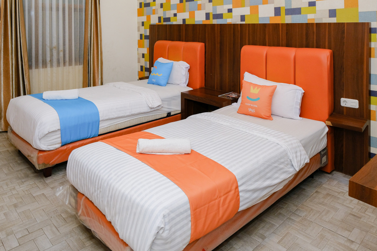 Bedroom 2, Sans Hotel Grand Jitra Syariah Bengkulu, Bengkulu