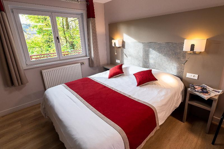 Bedroom 5, Logis - Hotel Restaurant la Sapiniere, Pas-de-Calais