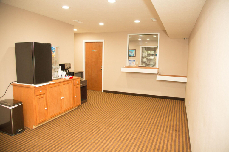 Public Area 3, Americas Best Value Inn-Indy Northwest, Marion