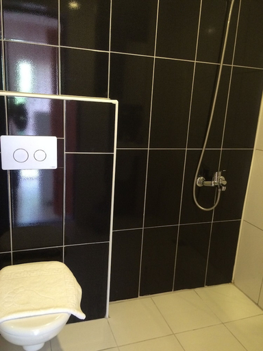 Bathroom 4, Pinar Pansiyon, Kaş