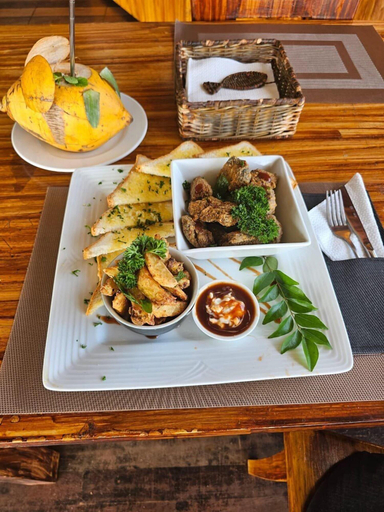 Food & Drinks 5, Villa Surf Beach, Galle Four Gravets