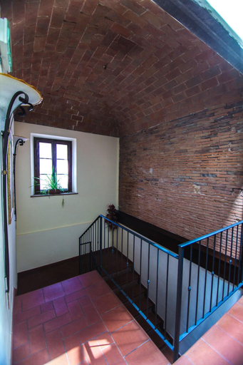 Public Area 2, Villa Maria, Pisa