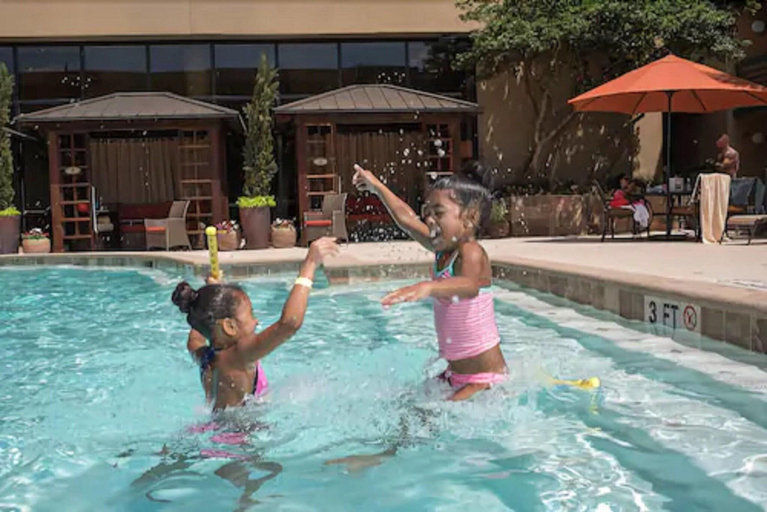 Sport & Beauty 4, Mcm Eleganta Hotel Conference Center Beaumont, Jefferson