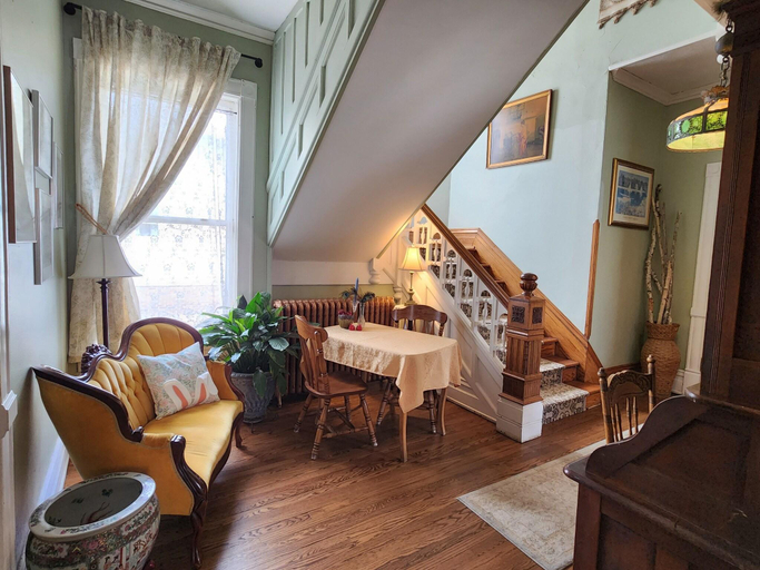 Public Area, The Fresh Coast Inn at Ludington, Mason
