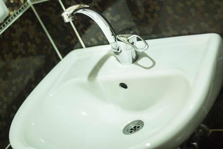 Bathroom 2, Grand Hotel Palmiye, Beyoğlu