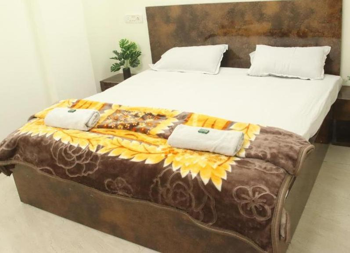 Bedroom 2, Hotel pariwar, Aurangabad