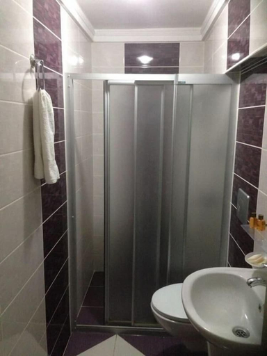 Bathroom 5, Hotel Antik Ipek, Fatih