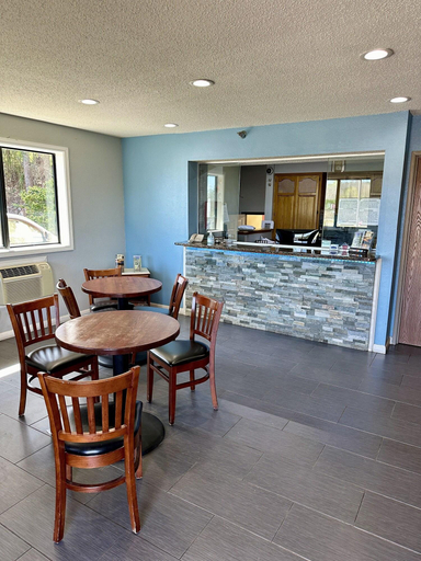 Public Area 3, American Inn, Tallapoosa