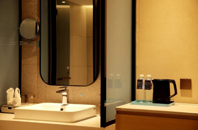Bathroom 3, Lan'ou Shangpin Binzhou Wudi Ancient City Hotel, Binzhou