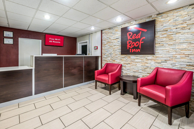 Public Area 3, Red Roof Inn & Suites Wapakoneta, Auglaize