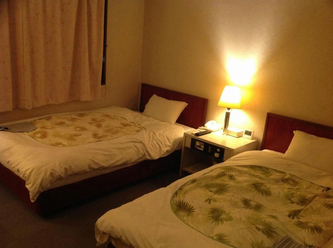 Bedroom 4, Jyonai Hotel, Karatsu