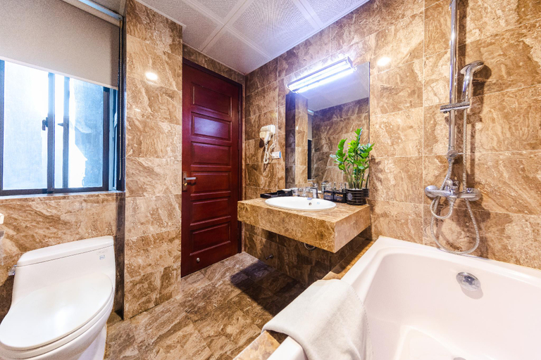 Bathroom 4, One Hotel Hanoi, Cầu Giấy