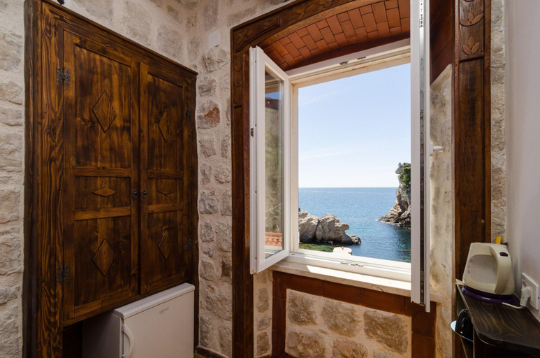 Public Area 2, Eddie's Sea View Rooms (Old Town), Dubrovnik