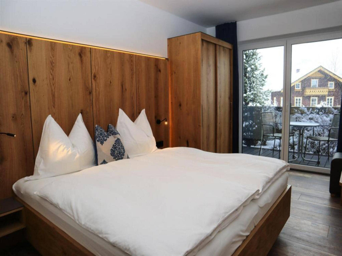 Bedroom 3, Apartment in Bramberg near Cable Car, Zell am See
