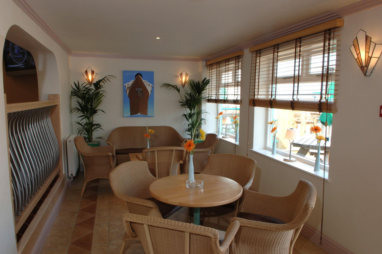 Public Area 3, The Waterfront Inn, Devon