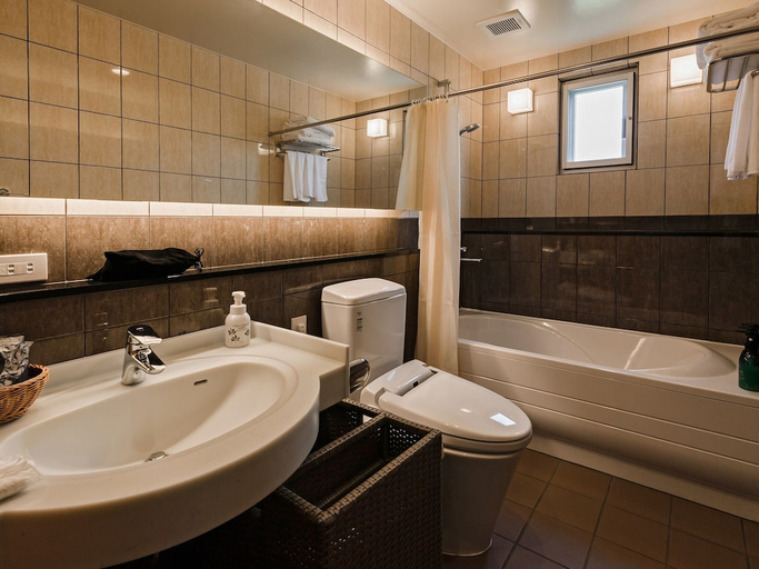 Bathroom 2, THE HOTEL CHATAN by SUNREST RESORT, Chatan