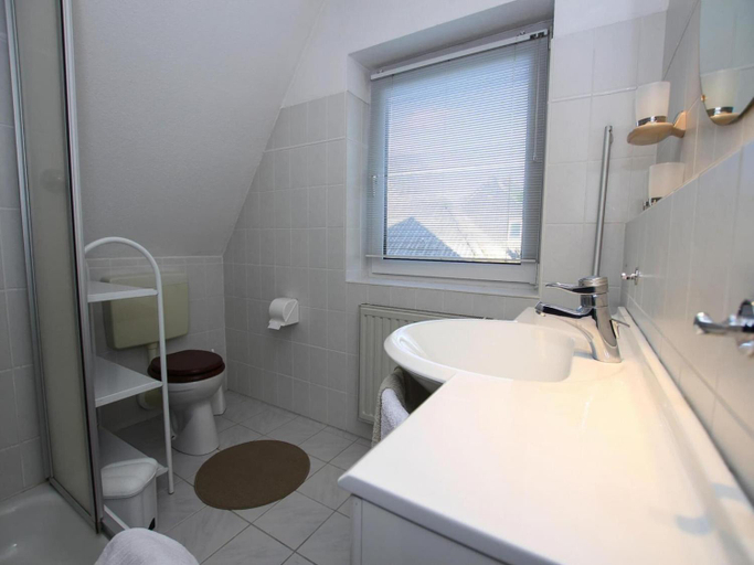 Bathroom 4, Haus in Niebull Nahe Wattenmeer, Nordfriesland