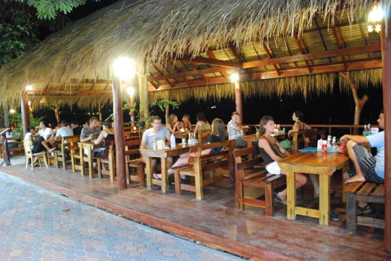 Food & Drinks 4, Phi Phi Rimlay Cottage, Mueang Krabi