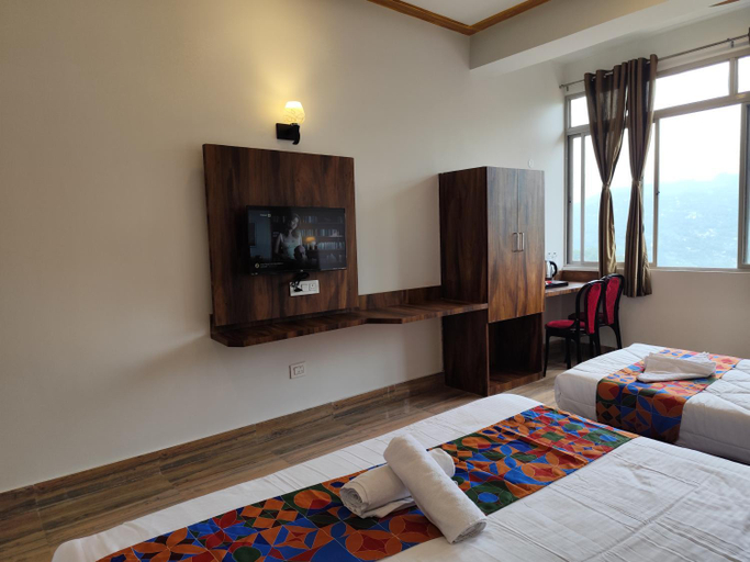 Bedroom 2, HOTEL GREENERY VIEW, East Sikkim