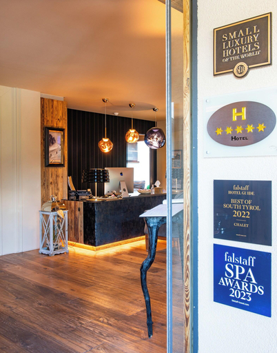 Public Area 4, Hotel Montchalet, Bolzano
