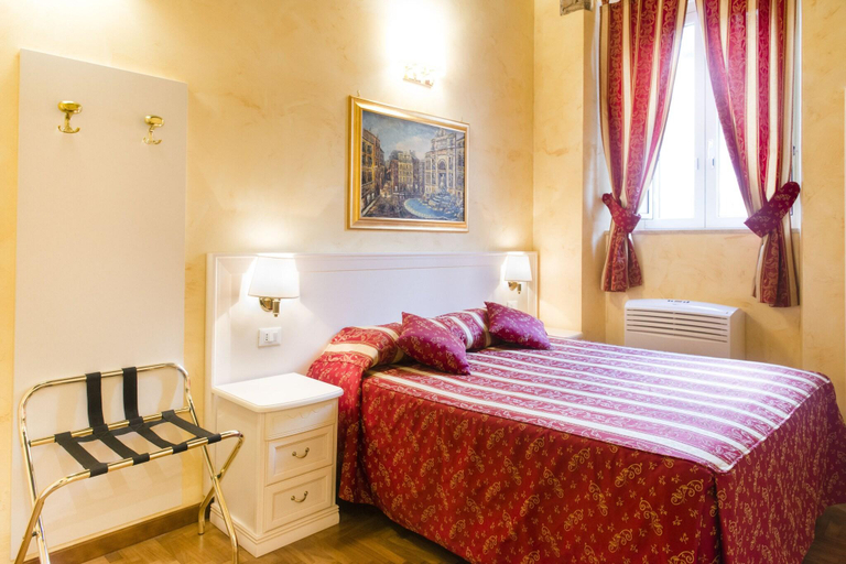 Bedroom 2, Domus Trevi, Rome