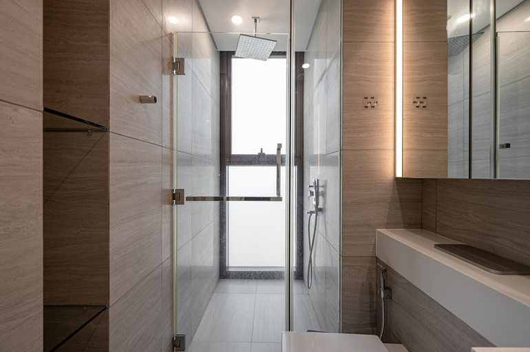 Bathroom 4, Odela The River Metropole Apt Hotel, District 2
