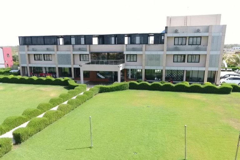 Others 5, Malhaar Resort, Gandhinagar