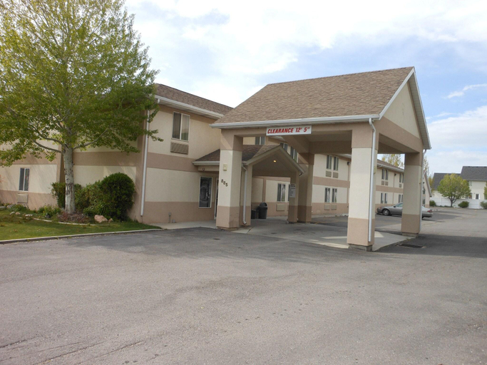 Exterior & Views 2, Economy Inn, Juab