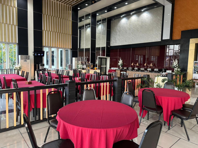 Food & Drinks 5, Akelada Hotel, Nang Rong