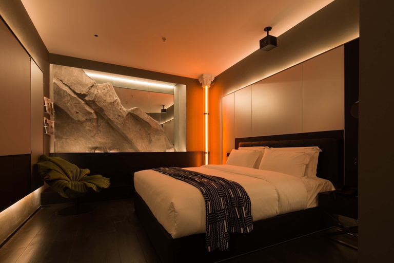 Room 2, ChangSha Super Awake Century Hotel, Changsha