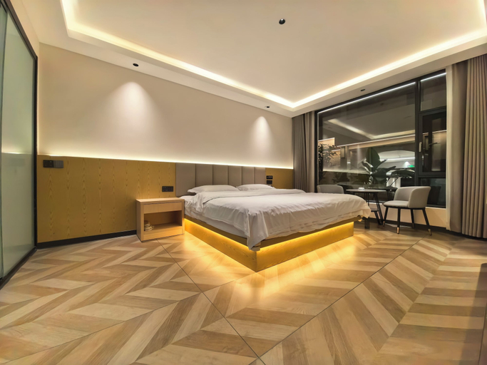 Room 4, Stay at the Beicheng View Resort Hotel, Lijiang