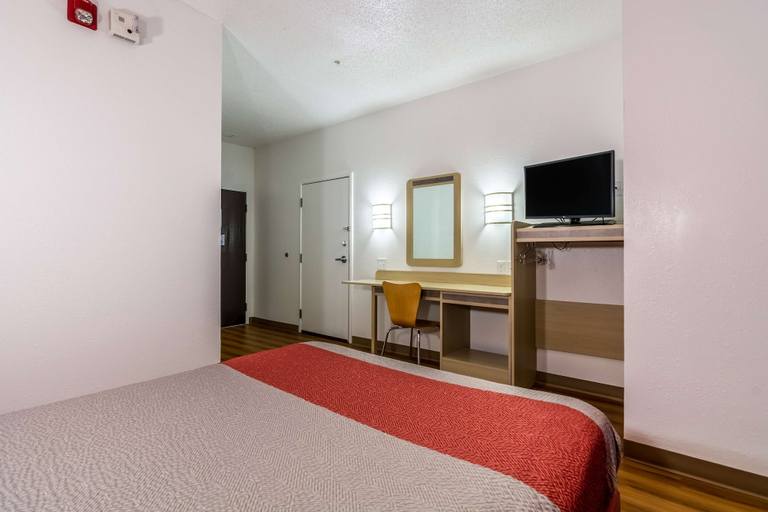 Bedroom 3, Motel 6 Fort Mill, SC - Charlotte, York