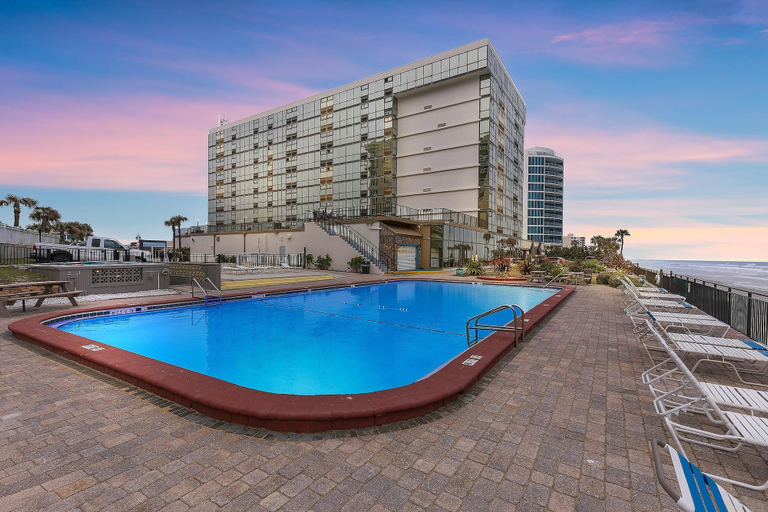 Sport & Beauty 5, Oceanside Inn 313, Volusia
