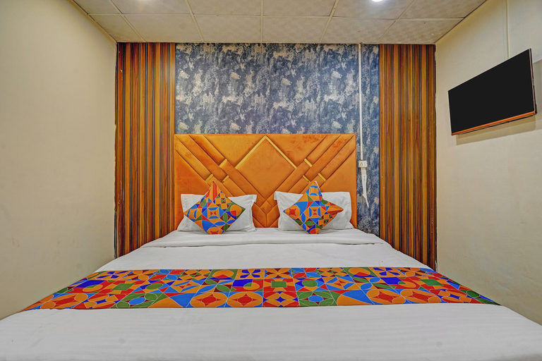 Room 3, Fabhotel Silver Key I, Delhi