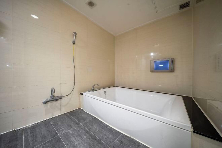 Bathroom 3, Hotel Cullinan Yongin, Yongin