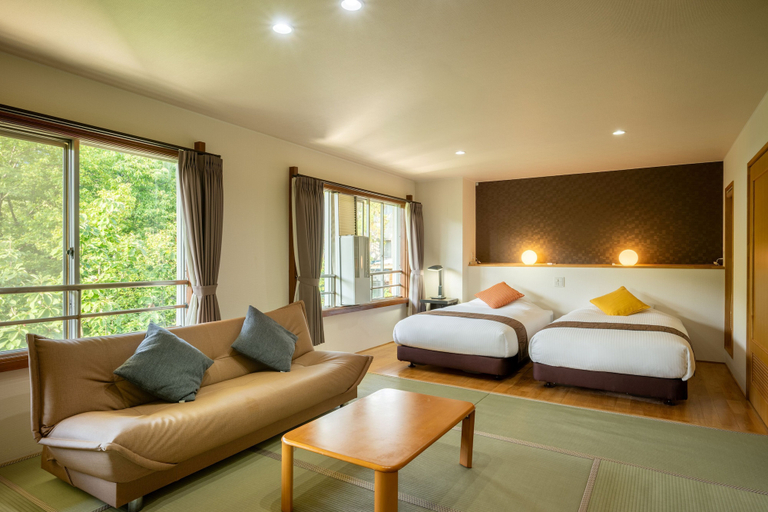Room 2, KKR Zao Hakuginso, Yamagata