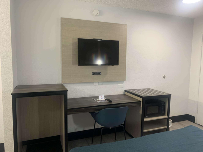 Others 5, Motel 6 Tempe, AZ - Broadway - ASU, Maricopa