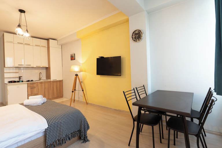 Room 3, Central Tbilisi Studio Getaway, Tbilisi