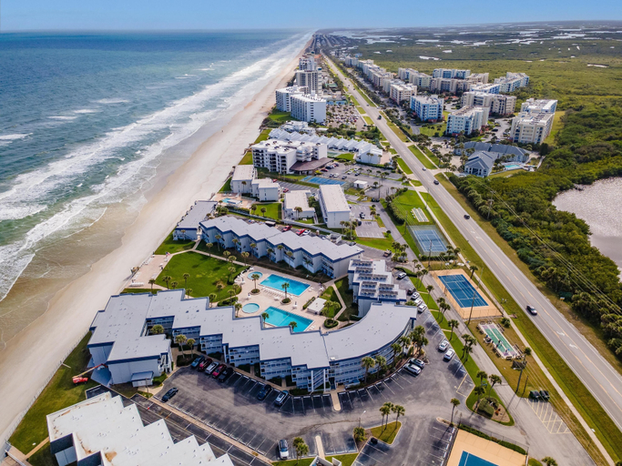 Exterior 4, Southeaster B101, Volusia