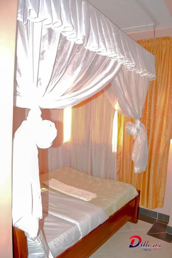 Bedroom 3, Dillions Highway Motel, Thika Town