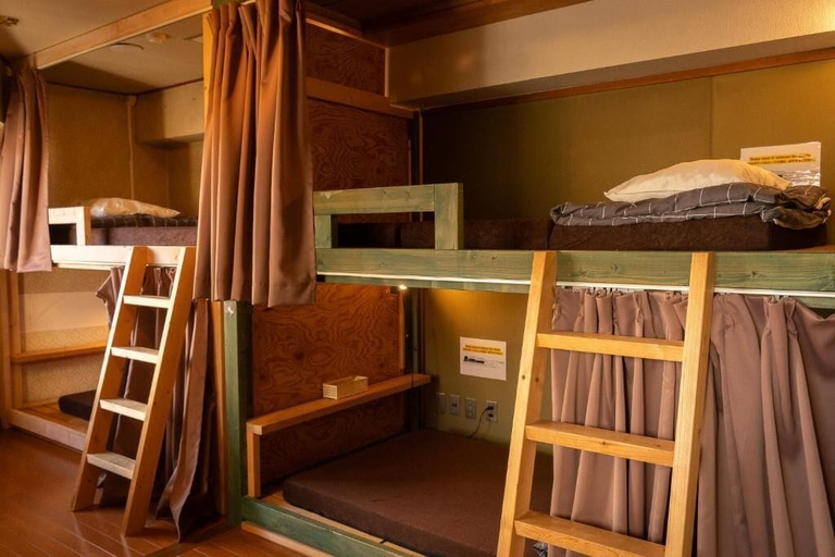 Room 5, Local Knot Backpackers, Nagano