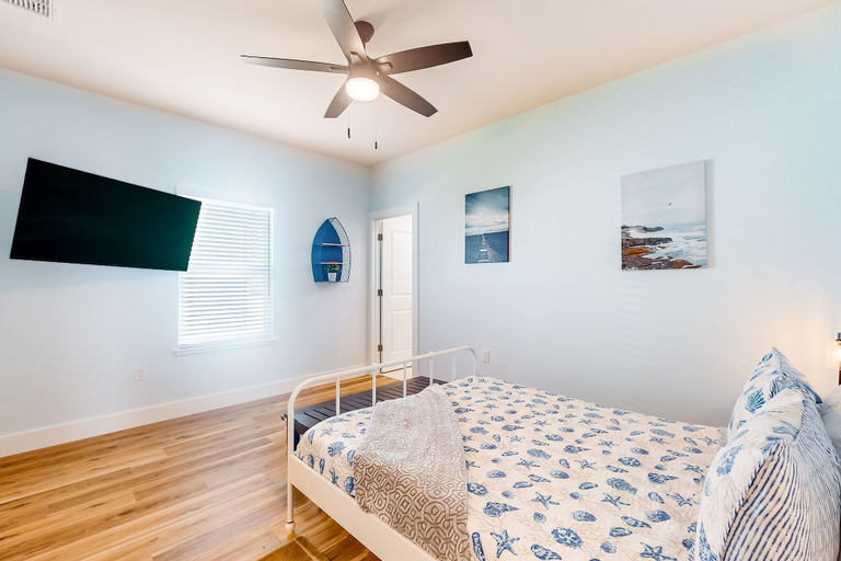 Room 2, Inviting, Newly Built, Dog-friendly Home With Patio, Central AC & Great Location, Saint Johns