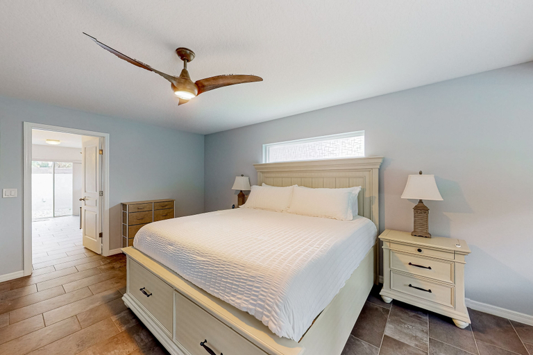 Room 2, Updated Home With Private Pool, Patio, Central AC, & W/D, Flagler