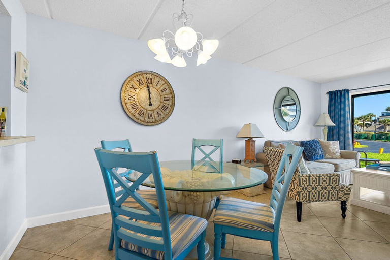 Interior 2, Spacious 2BR Resort Condo Beach, Hot Tubs & Family-friendly Fun, Saint Johns