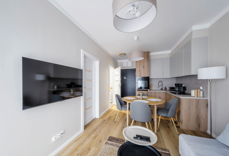 In-room dining 2, RentPlanet - Apartament Marcelińska, Poznań City